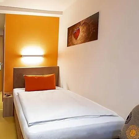 Osswald 3*