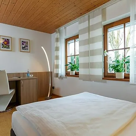 Osswald 3* Kirchheim am Ries